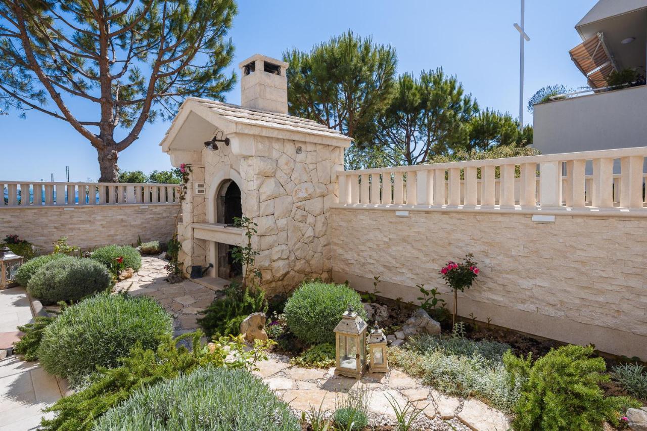 Luxury Apartment Loreta Split Exterior photo