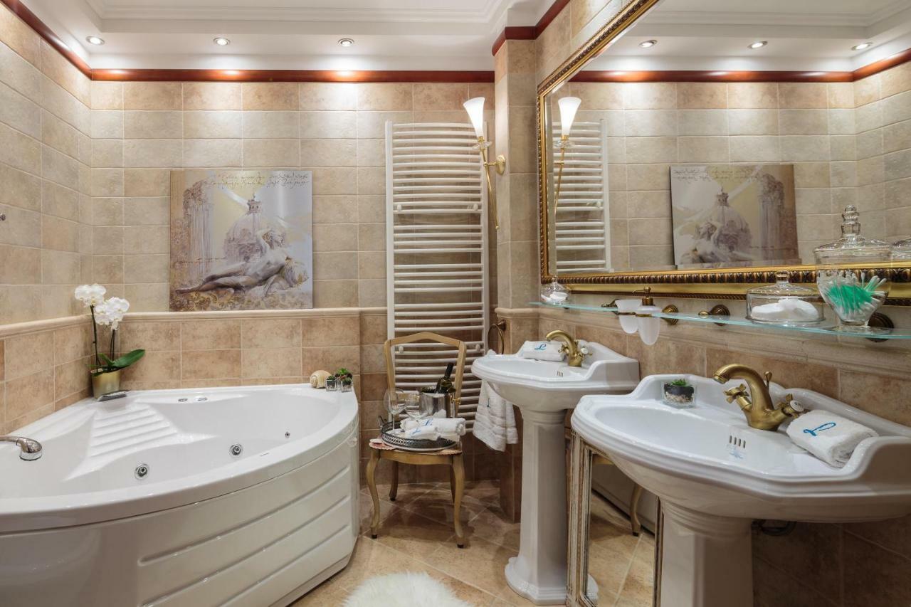 Luxury Apartment Loreta Split Exterior photo
